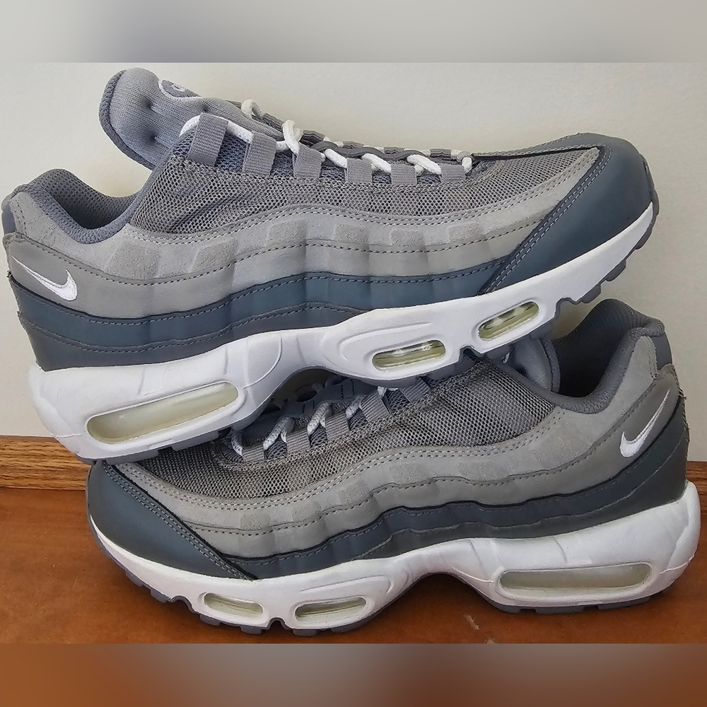 Air Max 95's